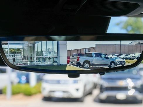 New 2026 GMC Hummer EV SUV image 30