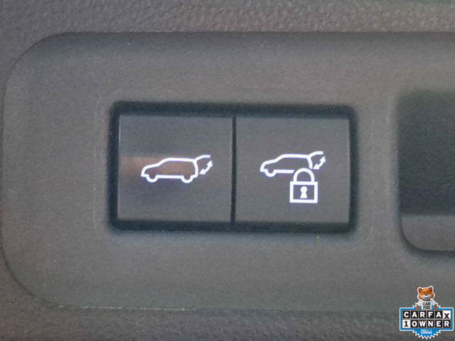 Certified 2024 Toyota Sequoia Platinum AWD/4WD image 31