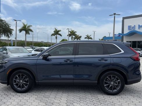 Used 2026 Honda CR-V EX-L image 3