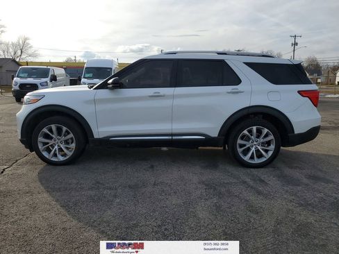 Certified 2022 Ford Explorer Platinum w/ Equipment Group 601A AWD/4WD image 34