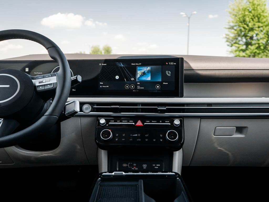 New 2026 Hyundai Tucson Limited AWD/4WD image 16