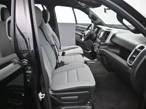 Used 2023 RAM 1500 Big Horn AWD/4WD image 18