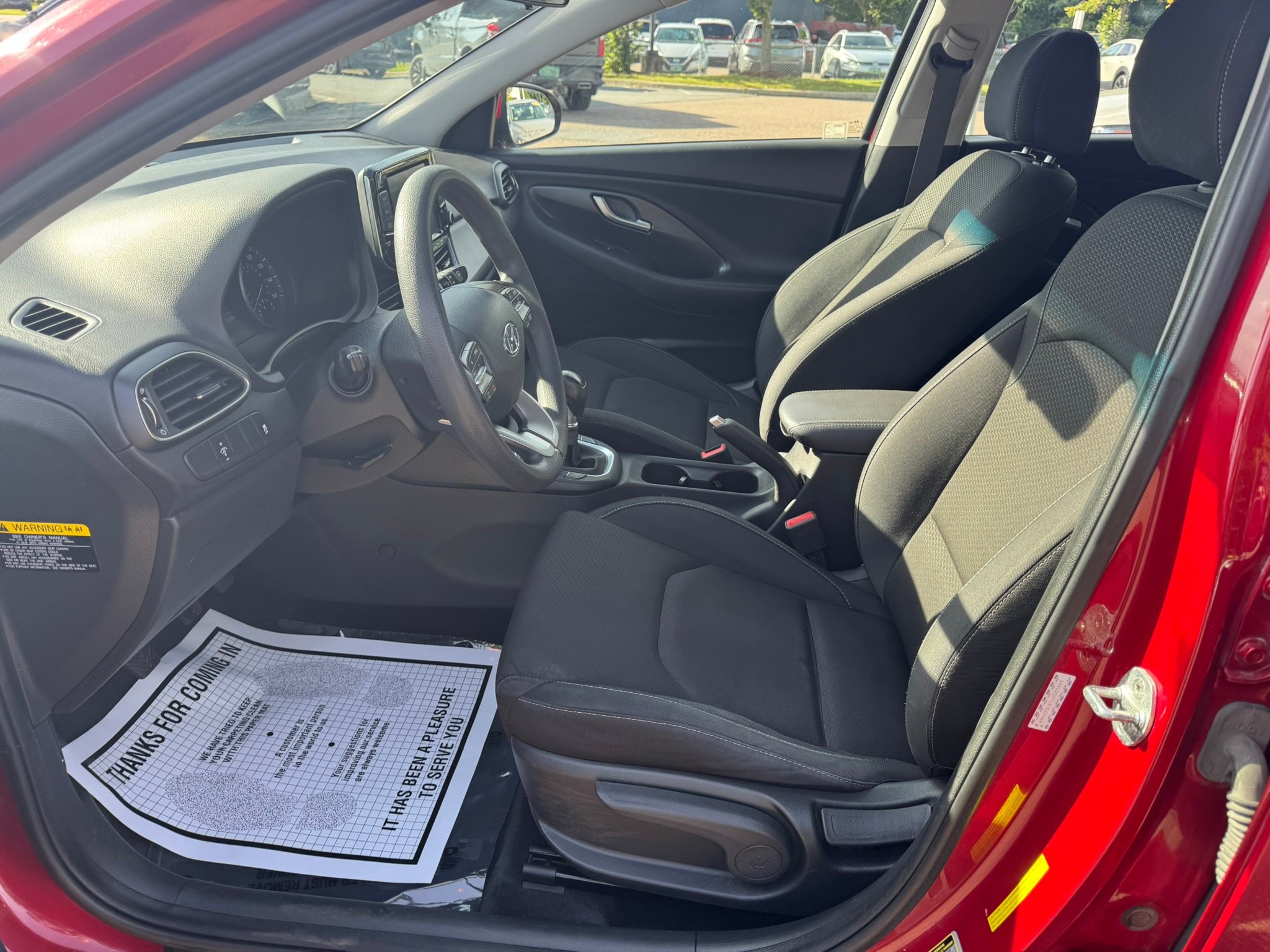 Used 2018 Hyundai Elantra GT FWD image 9