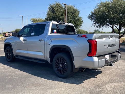 New 2026 Toyota Tundra SR5 RWD image 7