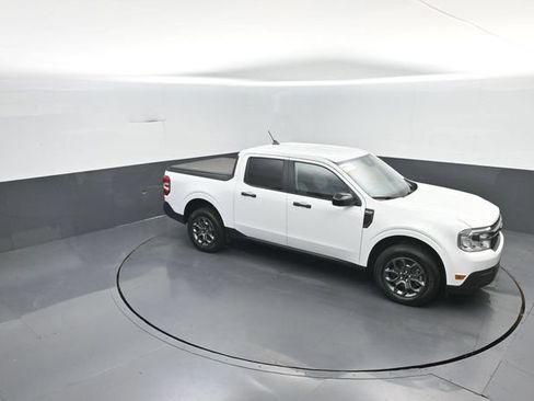 Certified 2024 Ford Maverick XLT w/ XLT Luxury Package FWD image 25