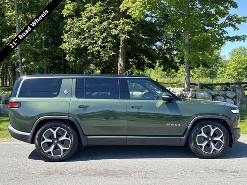 Used 2024 Rivian R1S Adventure AWD/4WD image 2