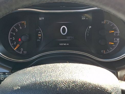 Used 2017 Jeep Grand Cherokee Limited image 21