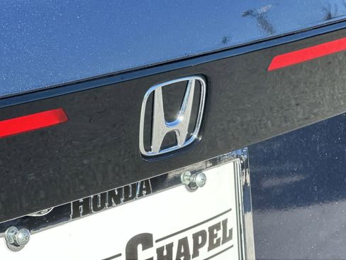 Used 2025 Honda Accord SE image 10