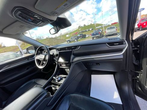 Certified 2022 Jeep Grand Cherokee L Limited image 11