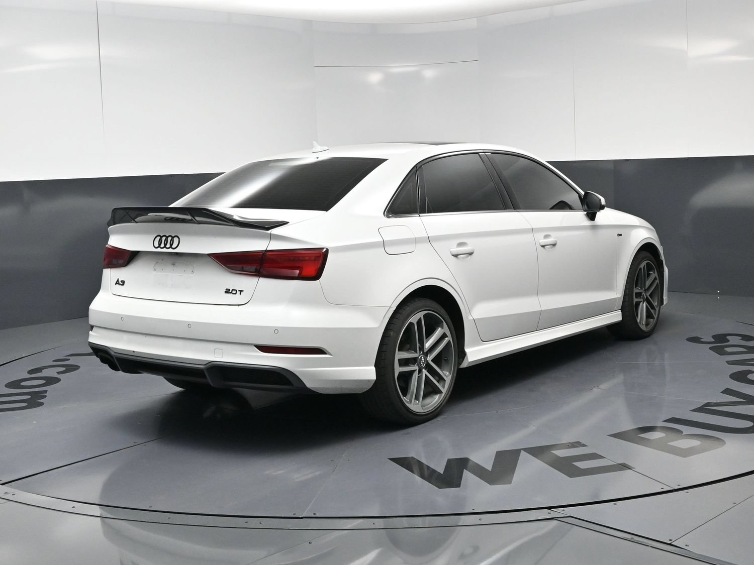 Used 2018 Audi A3 2.0T Premium Plus w/ Premium Plus Package FWD image 9