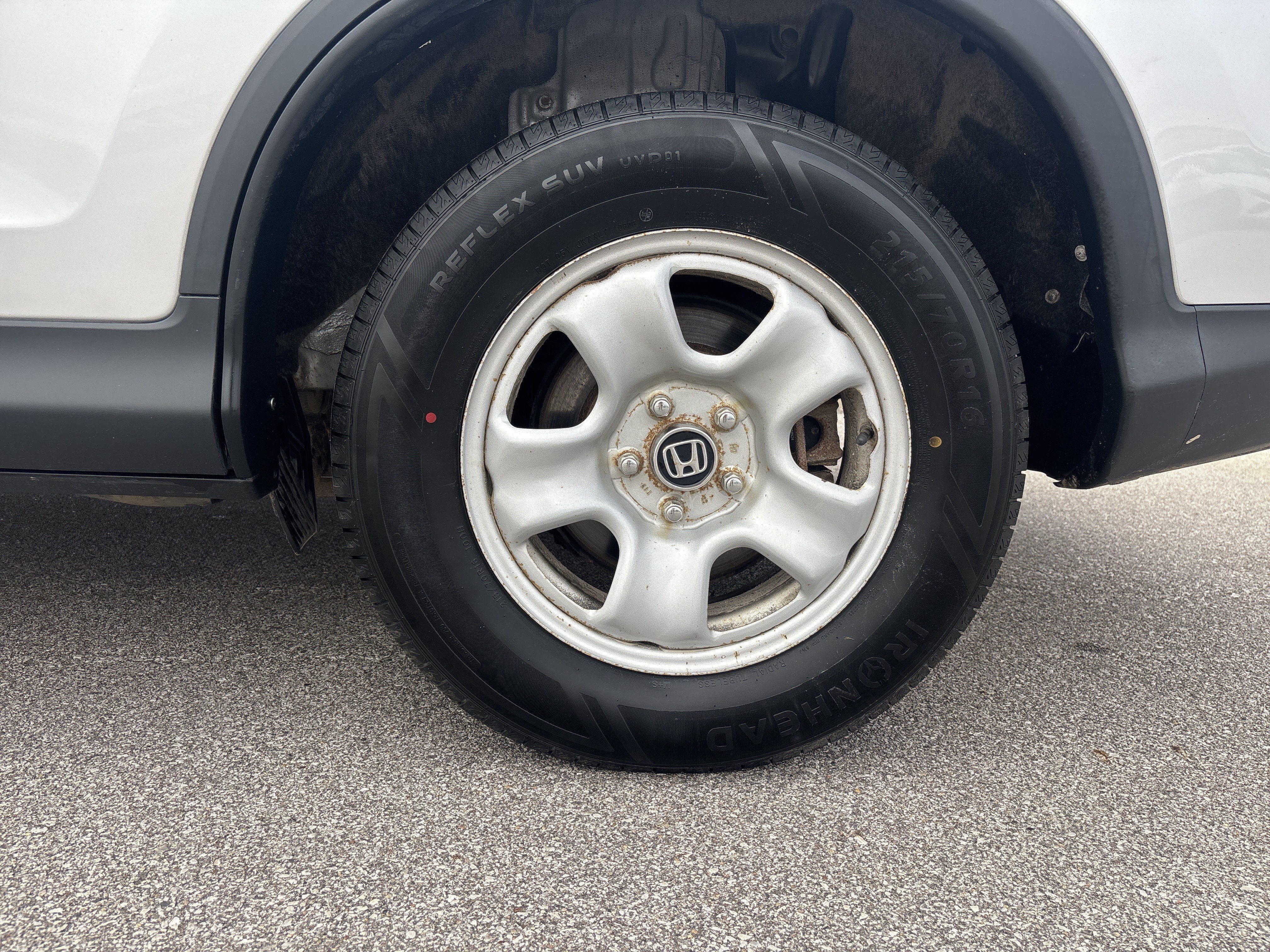 Used 2015 Honda CR-V LX image 9
