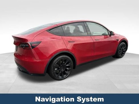 Used 2021 Tesla Model Y Long Range AWD/4WD image 6