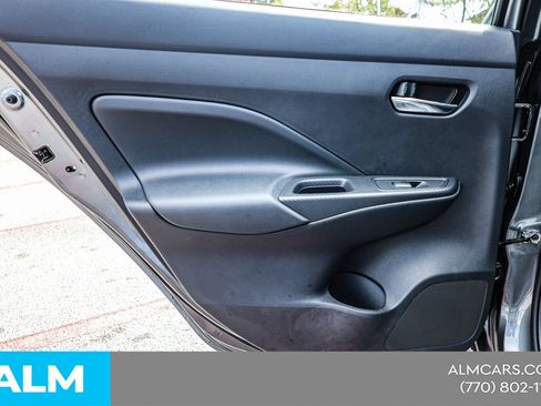 Used 2025 Nissan Versa SV w/ Trunk Package FWD image 40