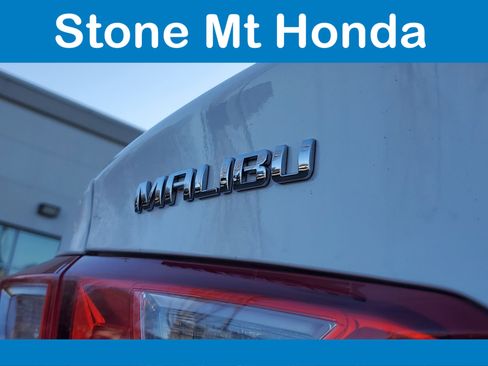 Used 2023 Chevrolet Malibu LS image 7