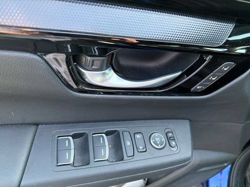 Used 2024 Honda CR-V Sport Touring image 12