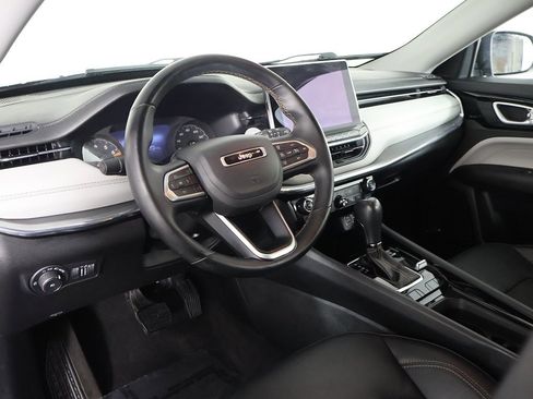 Used 2022 Jeep Compass Limited w/ Sun and Sound Group image 26