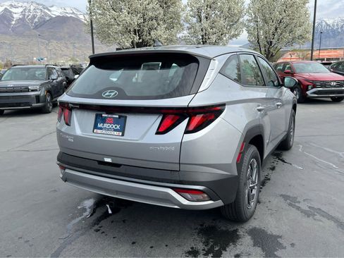 New 2026 Hyundai Tucson Blue SE w/ Tow & Go Package AWD/4WD image 8
