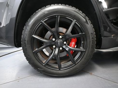 Used 2019 Jeep Grand Cherokee SRT AWD/4WD image 15