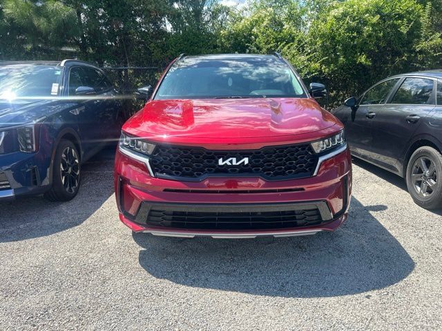 Used 2023 Kia Sorento S w/ Panoramic Sunroof Package FWD image 2