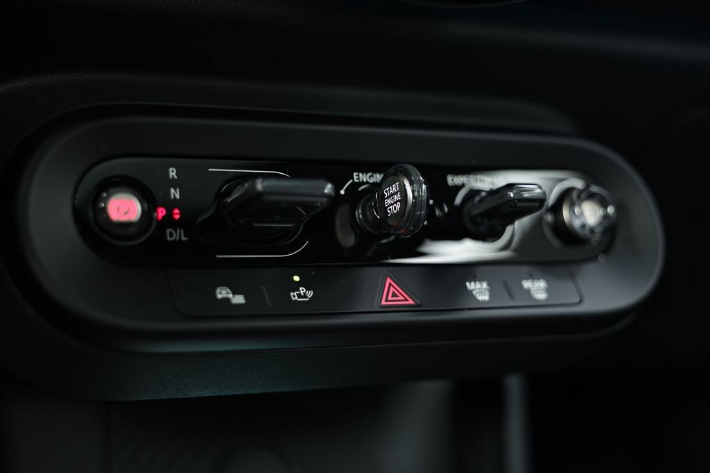 New 2026 MINI Cooper 2-Door Hardtop FWD image 35