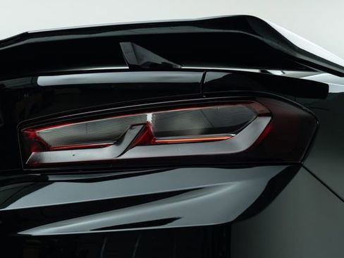 Used 2018 Chevrolet Camaro ZL1 image 15