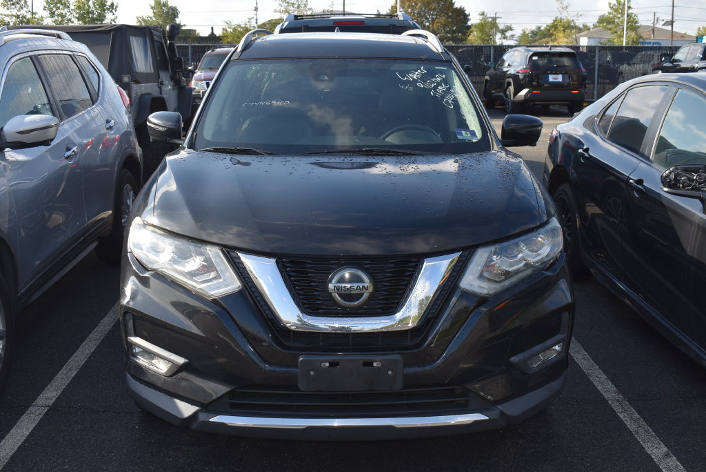 Used 2019 Nissan Rogue SL w/ Premium Package AWD/4WD image 2