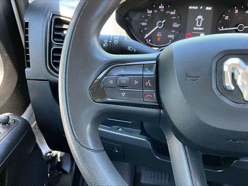 Used 2024 RAM ProMaster 2500 w/ Convenience Group FWD image 26