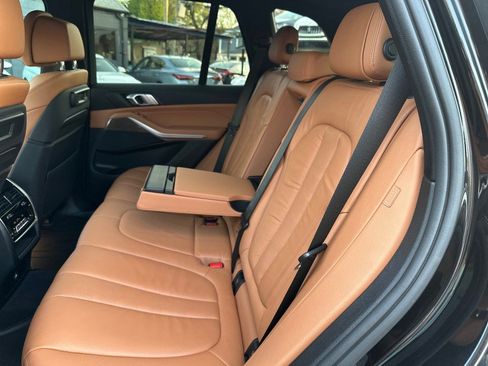 Used 2019 BMW X5 xDrive40i w/ M Sport Package image 35