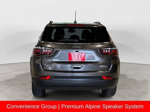 Used 2023 Jeep Compass Latitude w/ Sun and Sound Group AWD/4WD image 5
