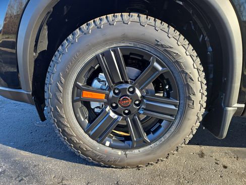 New 2026 Nissan Rogue Rock Creek image 9