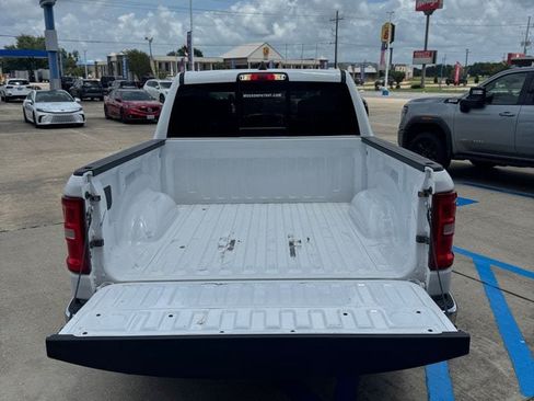 Used 2025 RAM 1500 Laramie AWD/4WD image 7