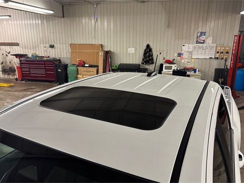 Used 2024 Chevrolet Colorado Z71 w/ Z71 Convenience Package 2 image 12