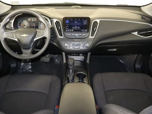 Used 2024 Chevrolet Malibu LS FWD image 13
