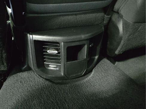 Used 2024 RAM 2500 Big Horn image 21