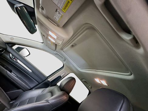 Used 2025 MAZDA CX-5 AWD 2.5 S w/ Preferred Package image 27