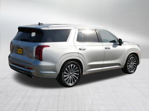 Used 2023 Hyundai Palisade Calligraphy AWD/4WD image 7