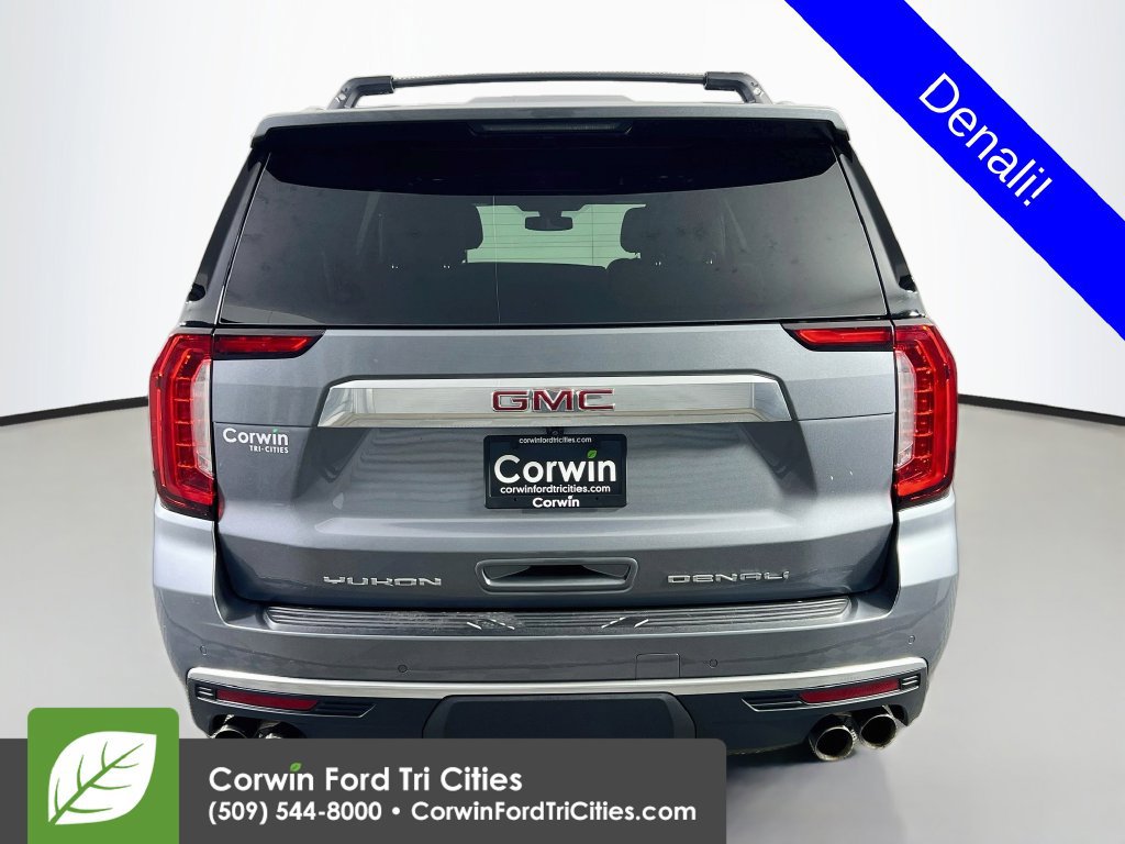 Used 2022 GMC Yukon XL Denali AWD/4WD image 13