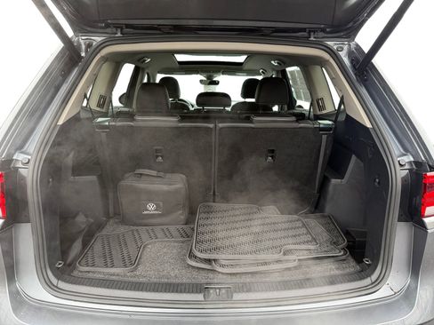 Certified 2023 Volkswagen Atlas SEL Premium image 17