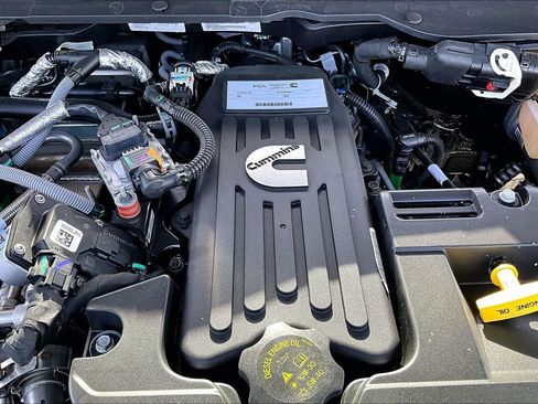 New 2026 RAM 2500 Warlock AWD/4WD image 32