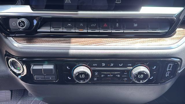 New 2026 Chevrolet Silverado 1500 RST AWD/4WD image 22