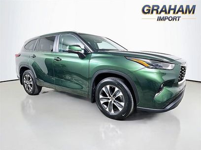 Used 2024 Toyota Highlander XLE