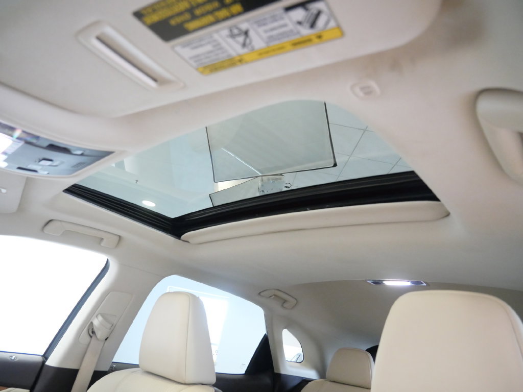 Used 2016 Lexus RX 450h AWD image 26
