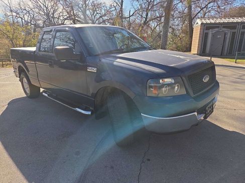 Used 2004 Ford F150 XLT image 8