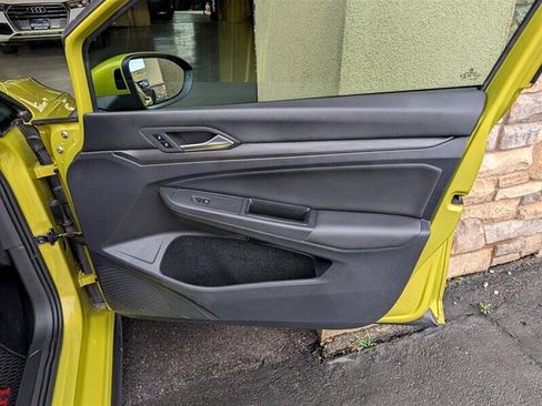 Used 2022 Volkswagen GTI Autobahn image 31