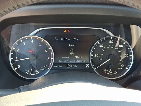 Certified 2024 Nissan Titan SV w/ SV Convenience Package image 20