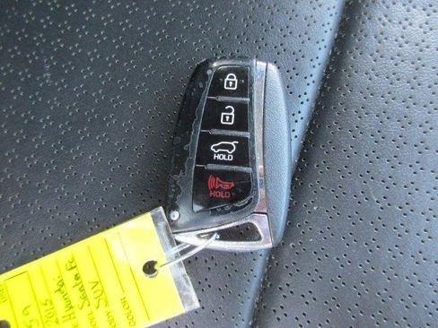 Used 2015 Hyundai Santa Fe Sport 2.0T w/ Option Group 05 AWD/4WD image 31