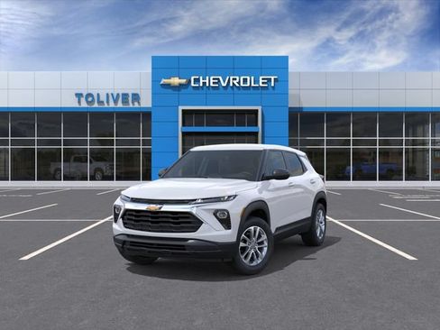 New 2026 Chevrolet TrailBlazer LS w/ LS Convenience Package FWD image 9