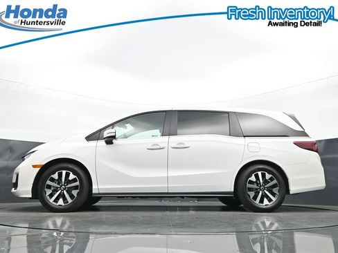 Used 2026 Honda Odyssey EX-L image 42