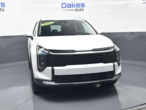 Certified 2026 Kia Sportage EX AWD/4WD image 3
