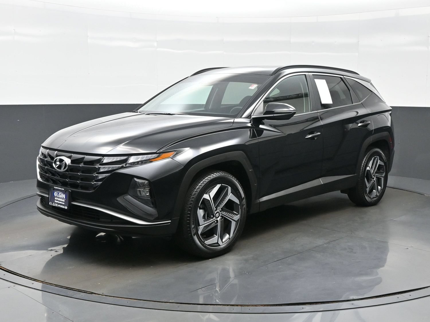 Certified 2024 Hyundai Tucson SEL w/ Convenience Package AWD/4WD image 2